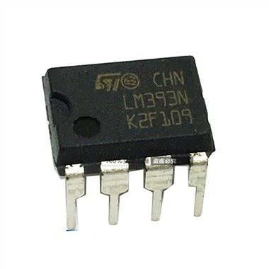 LM393N 저전력 이중 전압 비교기 IC DIP-8